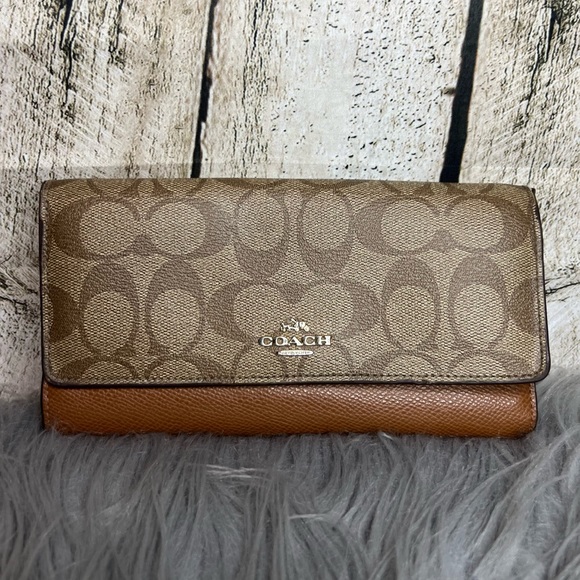 Coach Handbags - COACH - wallet